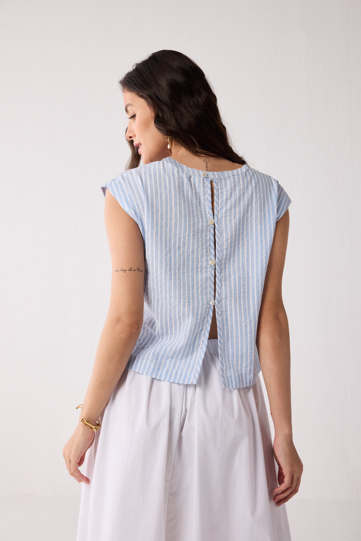 Button-Back Crew Neck Top in Blue Stripes
